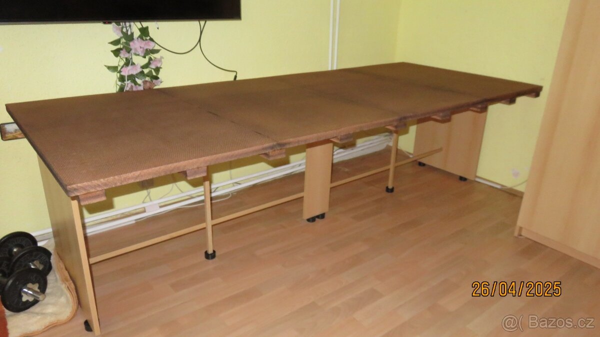 Kolejiště.