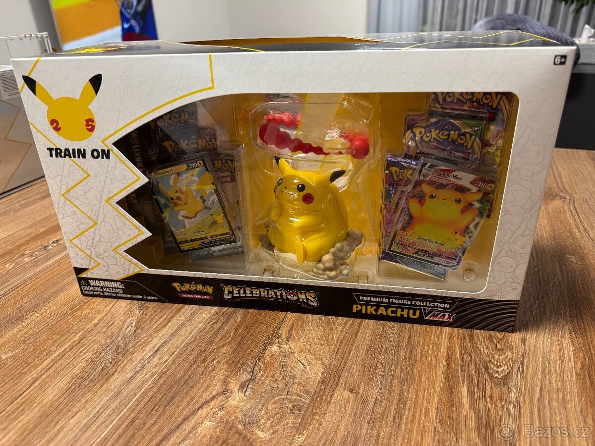 Pokemon TCG Celebrations Pikachu Figure Collection