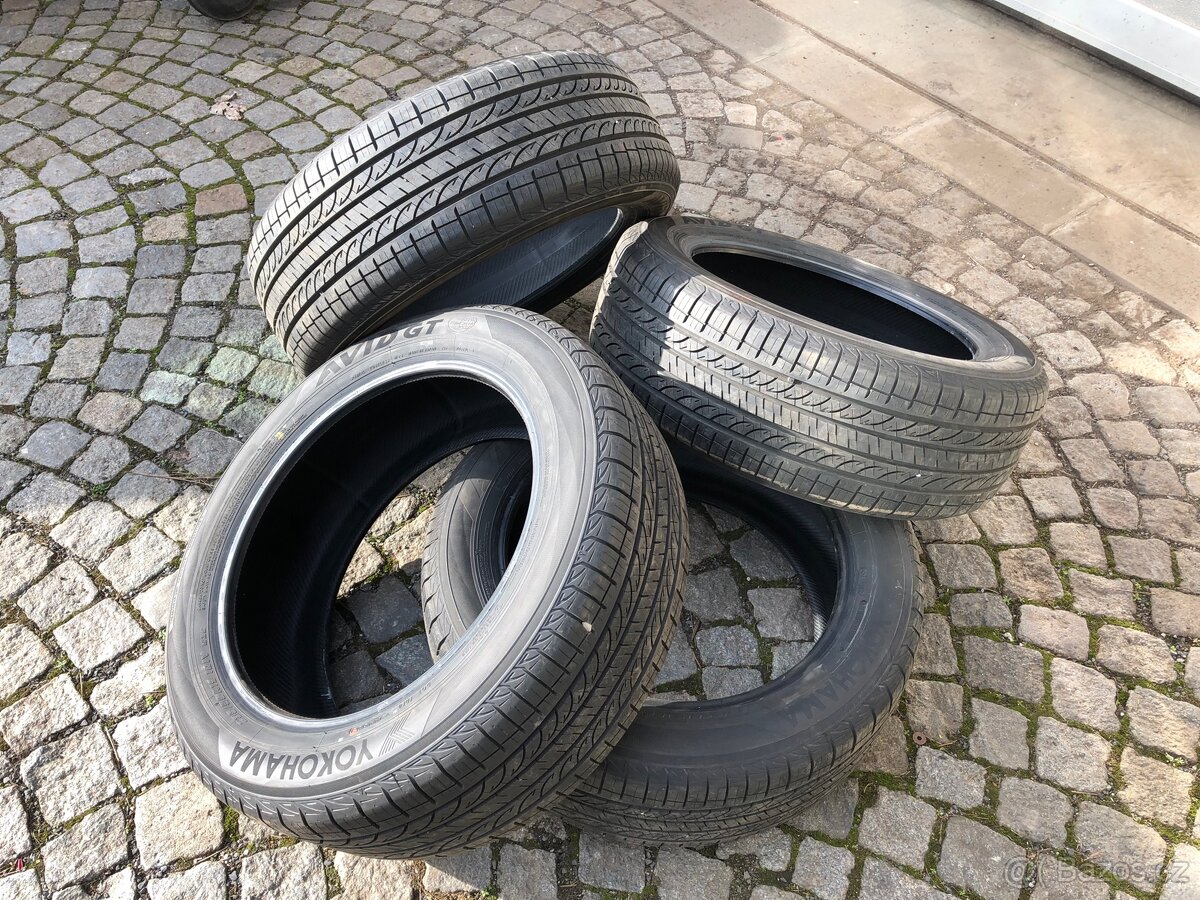 ZÁNOVNÍ letní pneumatiky 235/55 R19 YOKOHAMA