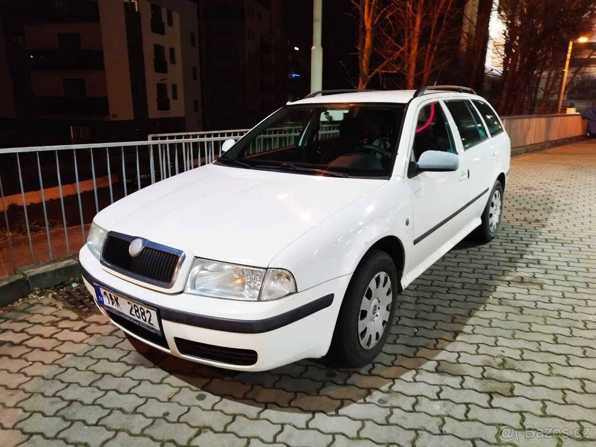 Škoda octavia combi 1,9 tdi, r.v. 11/2009