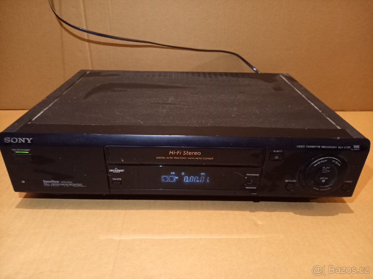 Videopřehrávač Sony slv e720