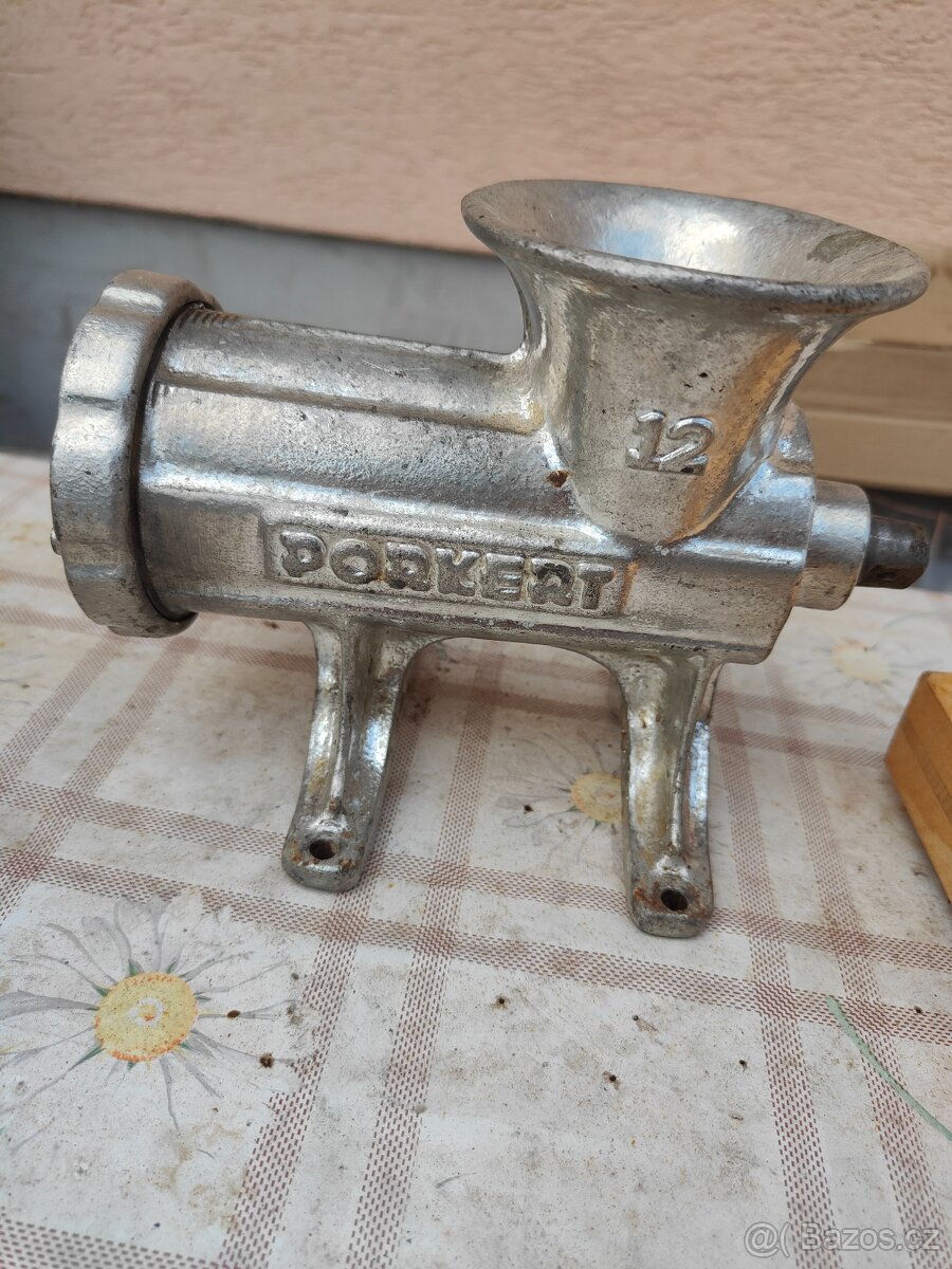 Mlynčeky na maso č.8,,,12,,,22 všetko Porkert