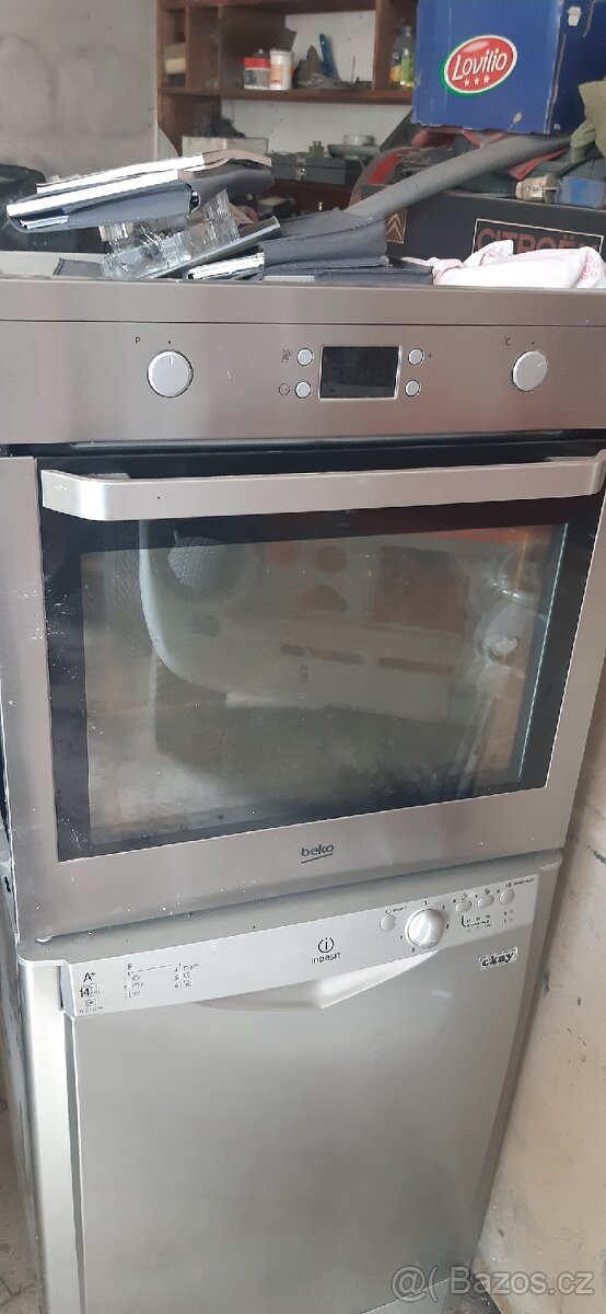 Prodám vestavěnou troubu beko