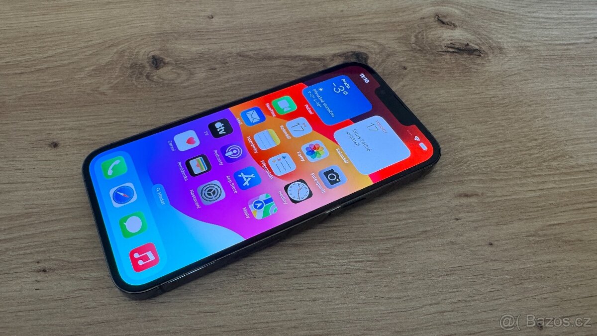 Apple iPhone 13 Pro 128GB, příslušenství, 8800Kč