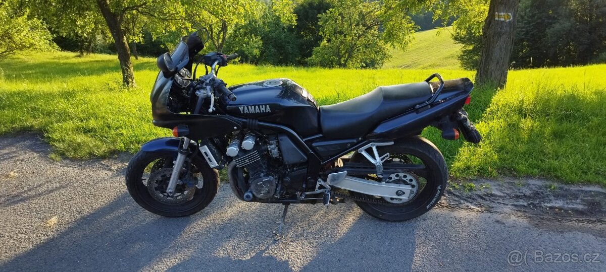 yamaha FZS