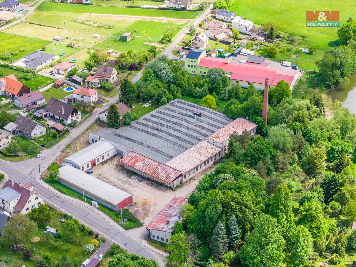 Prodej výrobního objektu, 6921 m², Bílá Třemešná