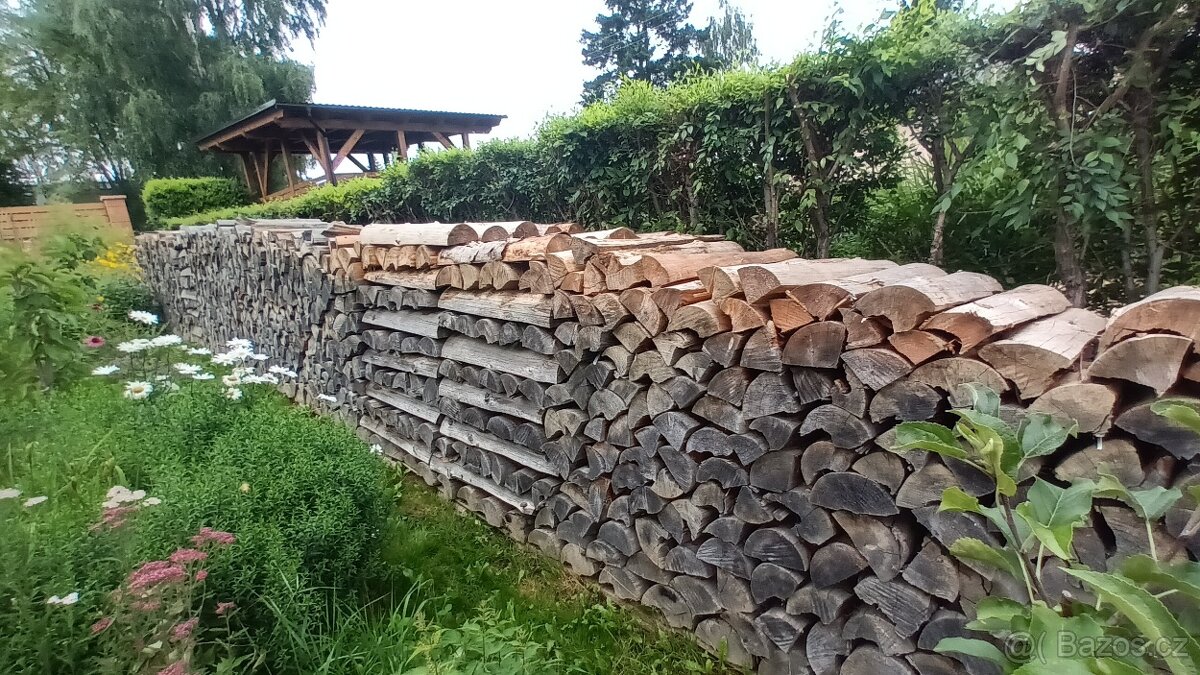 Palivové dřevo smrk