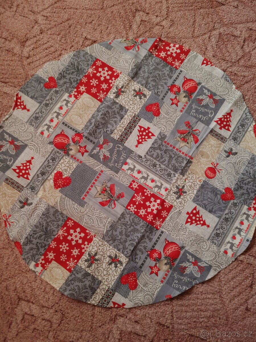 Prodám vánoční ubrusy