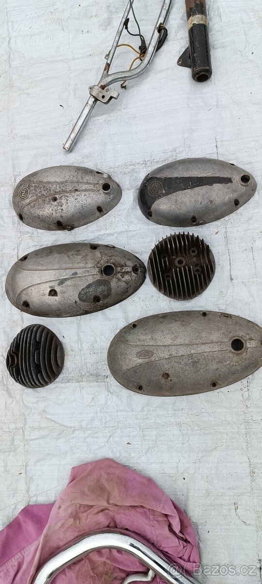 víka motoru Jawa - ČZ