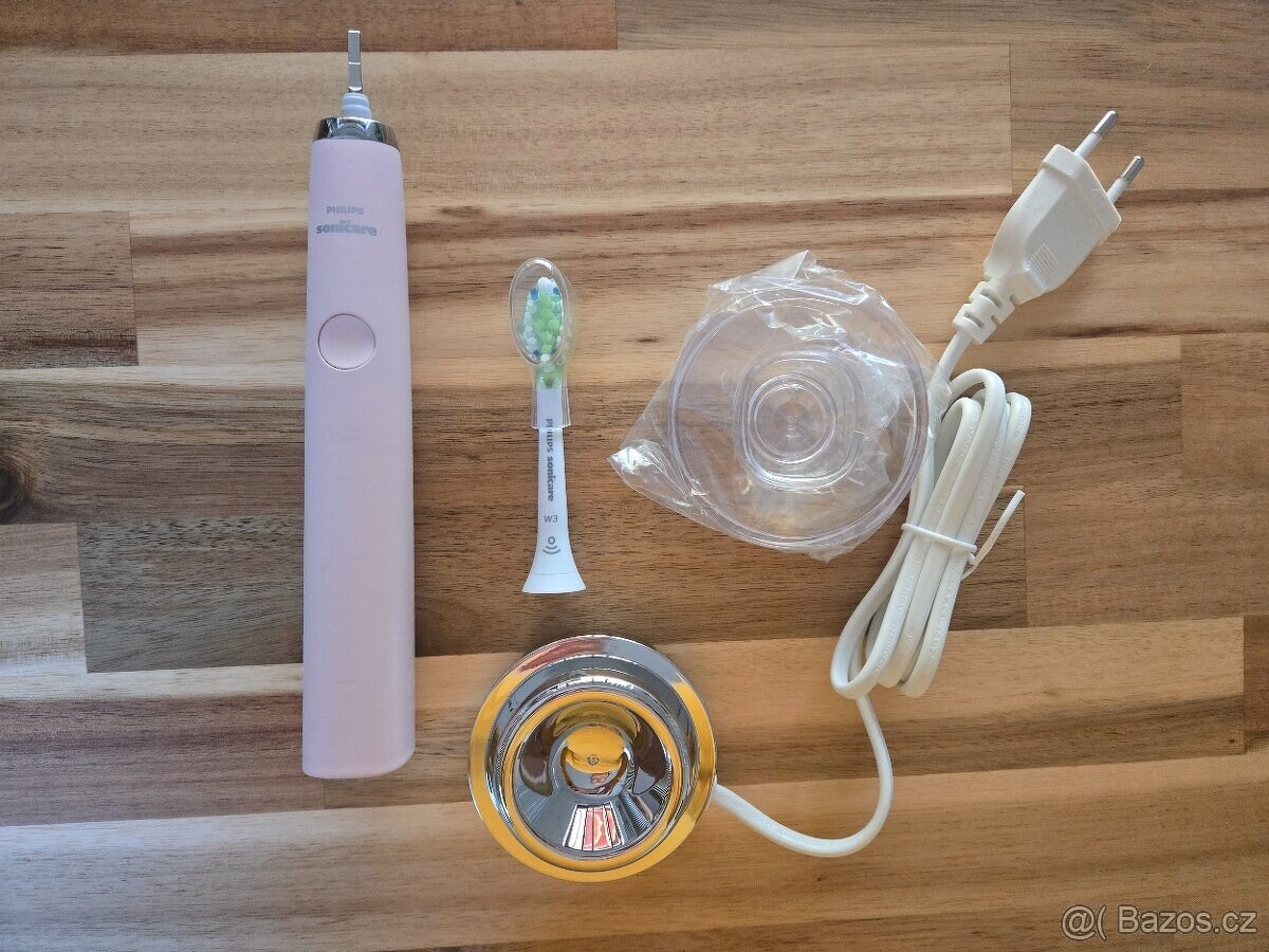 Elektrický kartáček Philips Sonicare DiamondClean HX9911