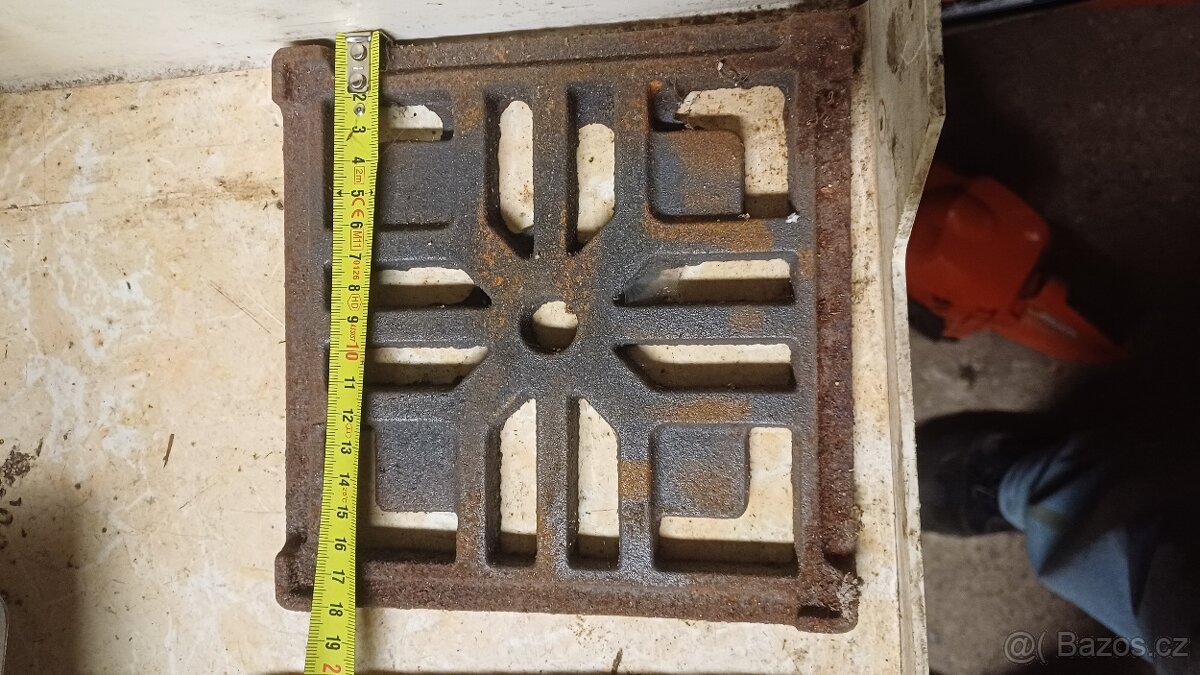 litinovy rošte-mřížka