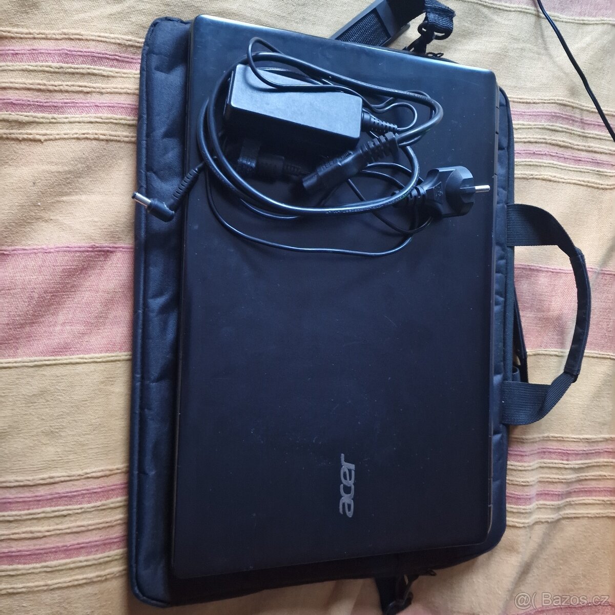 Acer Aspire E5-571-35RF na díly