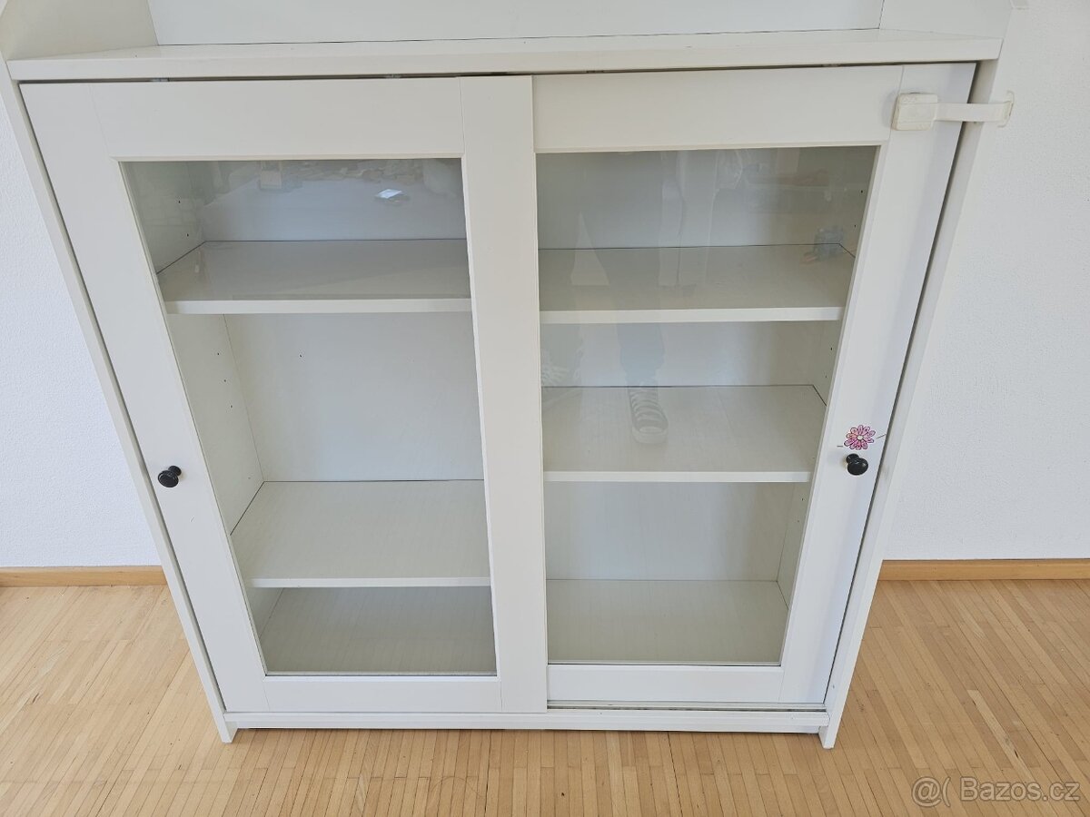 IKEA HAUGA, vitrína - bílá
