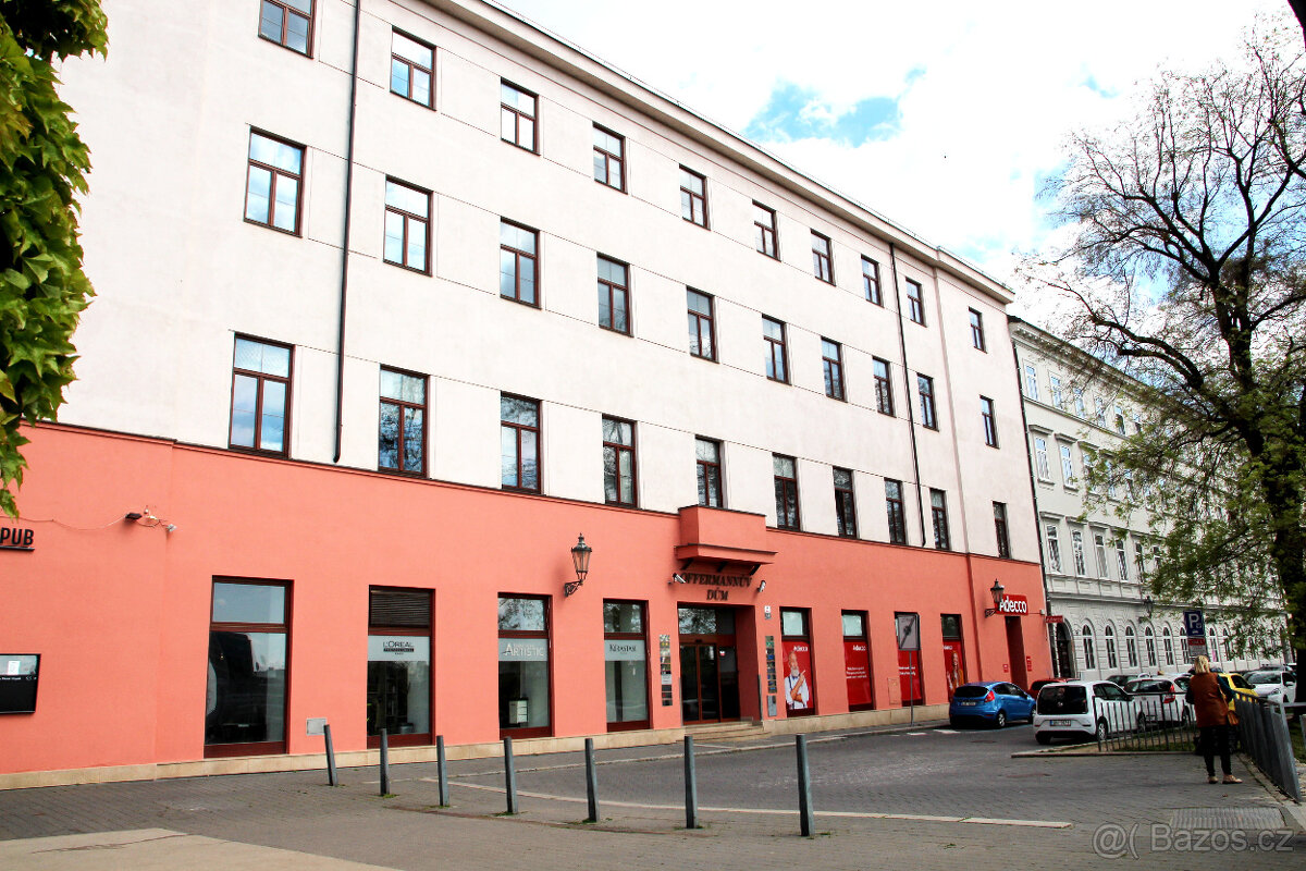Pronájem komplexu kanceláří v centru Brna
