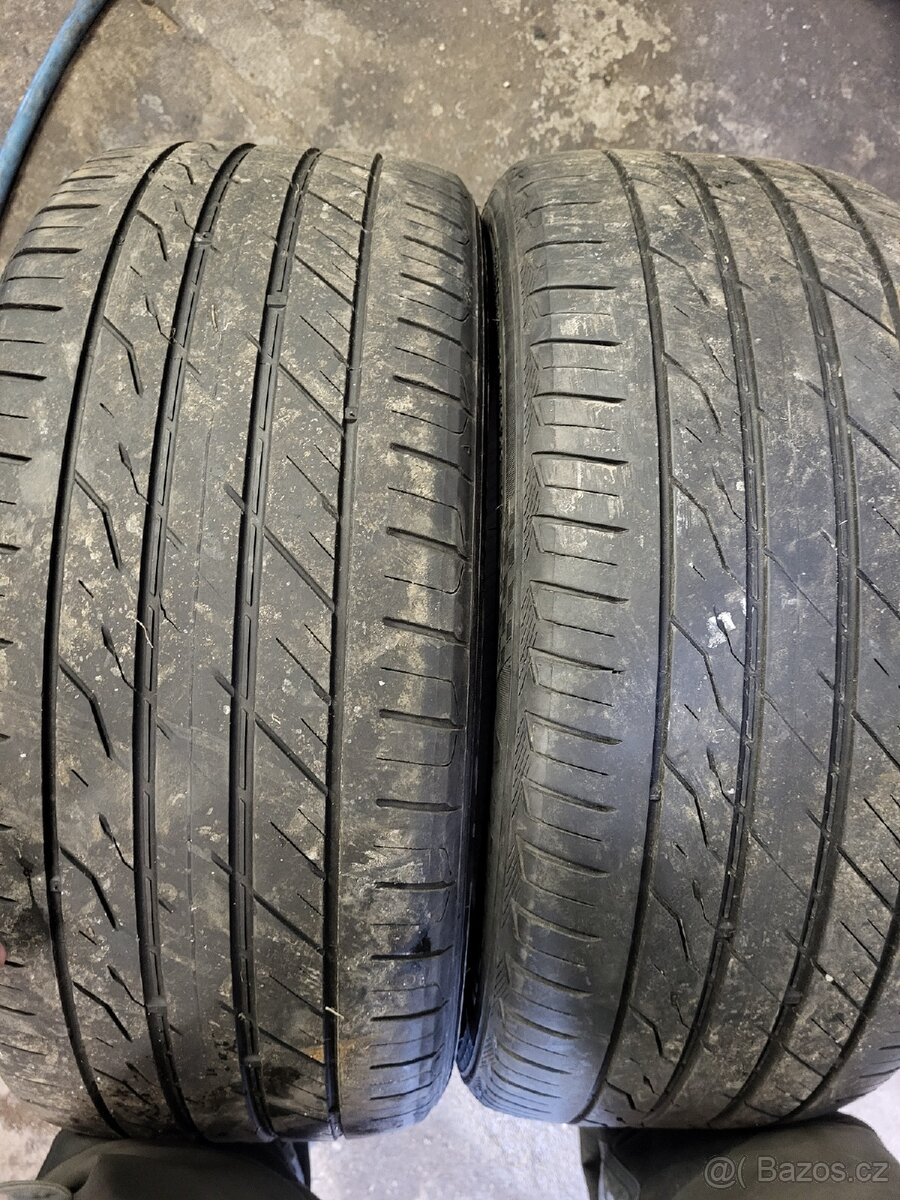 2x letní Landsail 235/40 R19