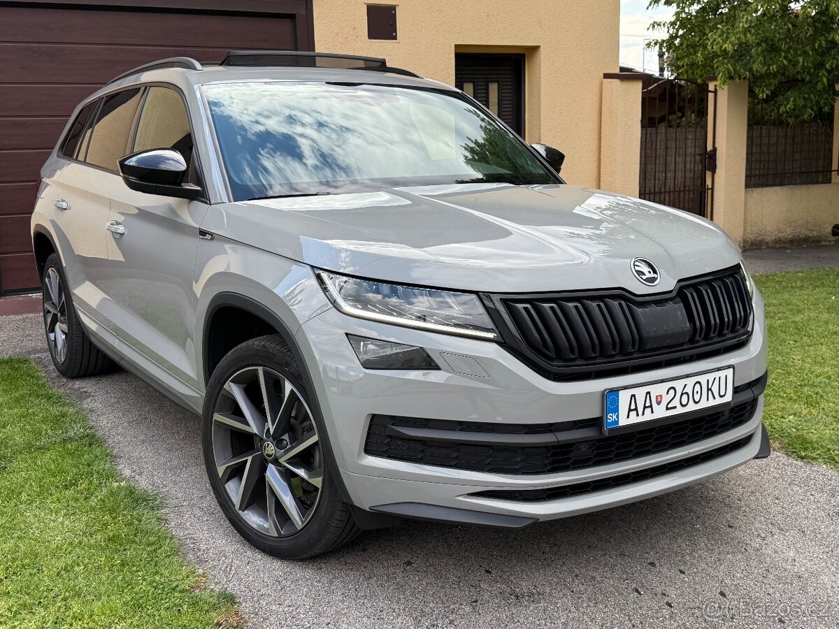 Kodiaq Sportline 4x4 Nardo Grey Virtual Pano Webasto ODPOČET
