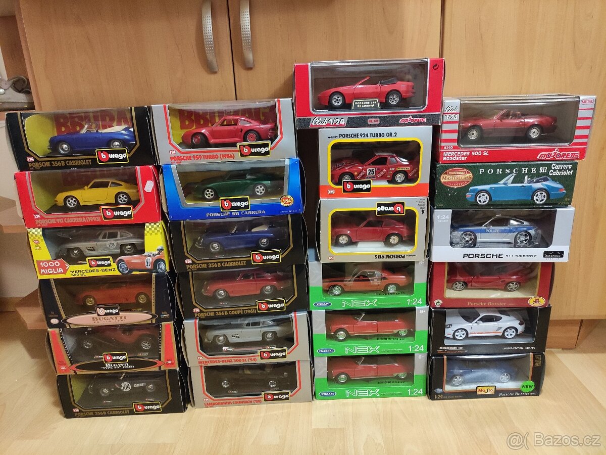 prodám modely automobilů 1:24