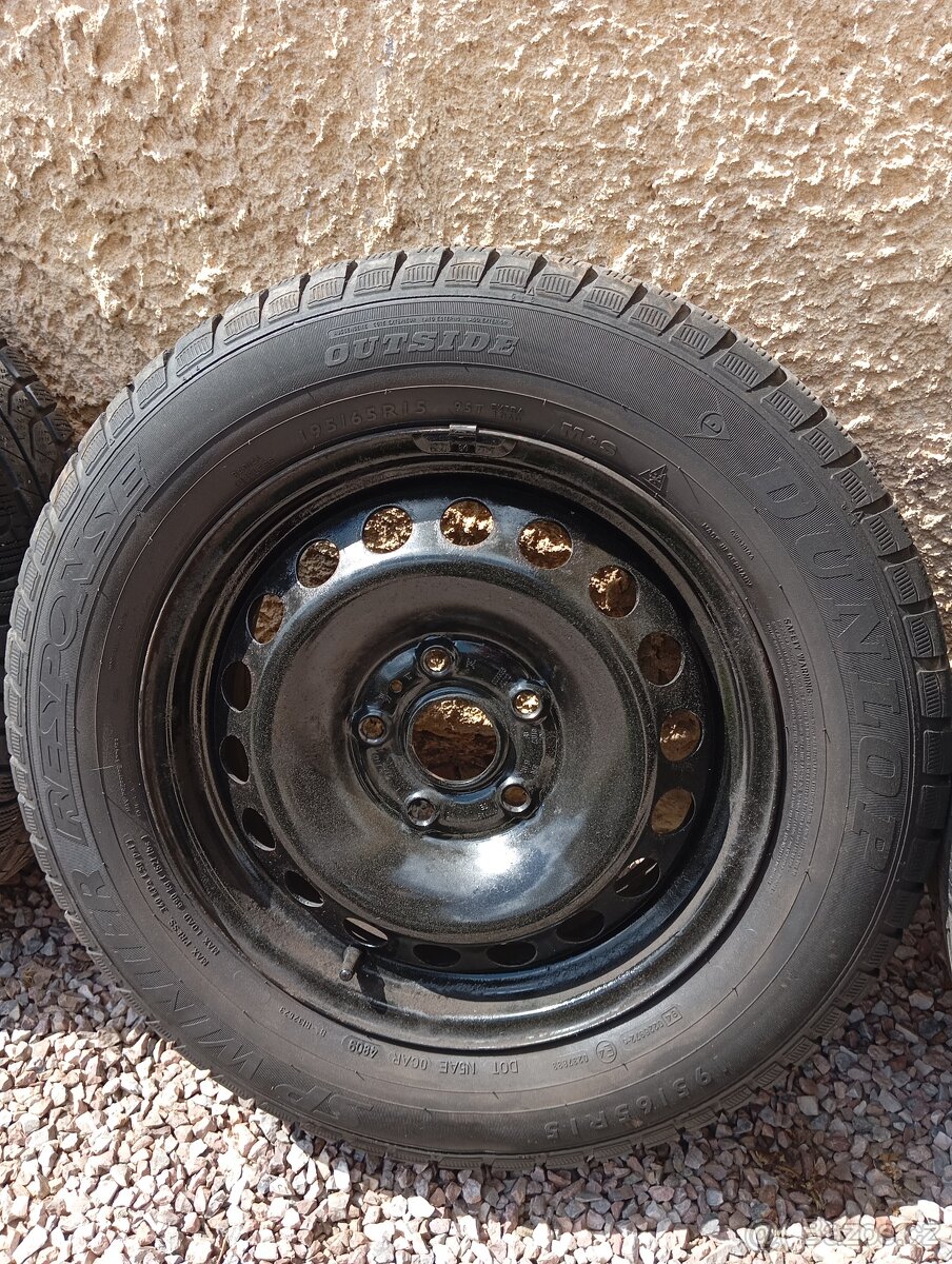 Kola Dunlop 195/65 R 15.Disk 6JX-15 H2