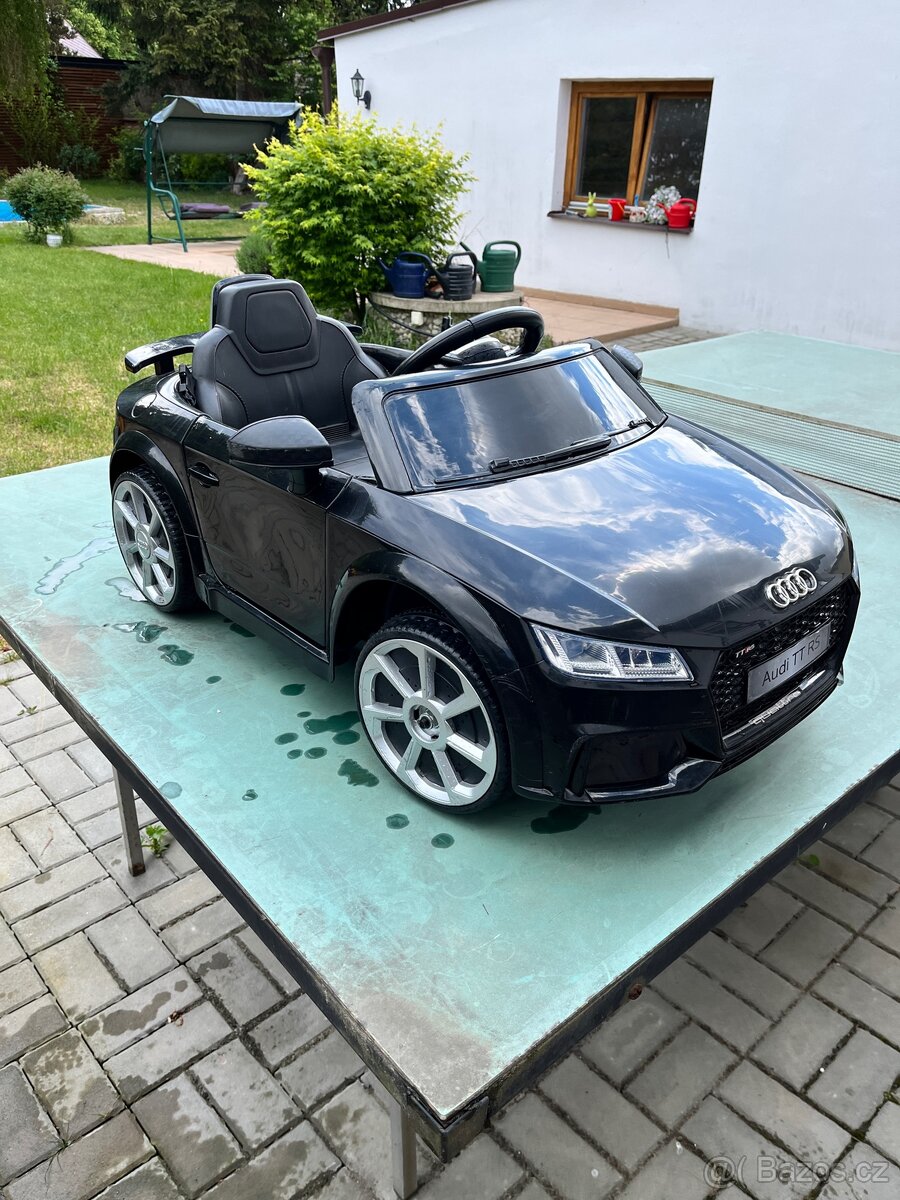 Dětské autíčko audi TT elektrické