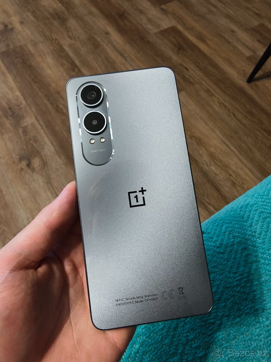 OnePlus nord ce4 lite 5g 8/256gb stříbrný