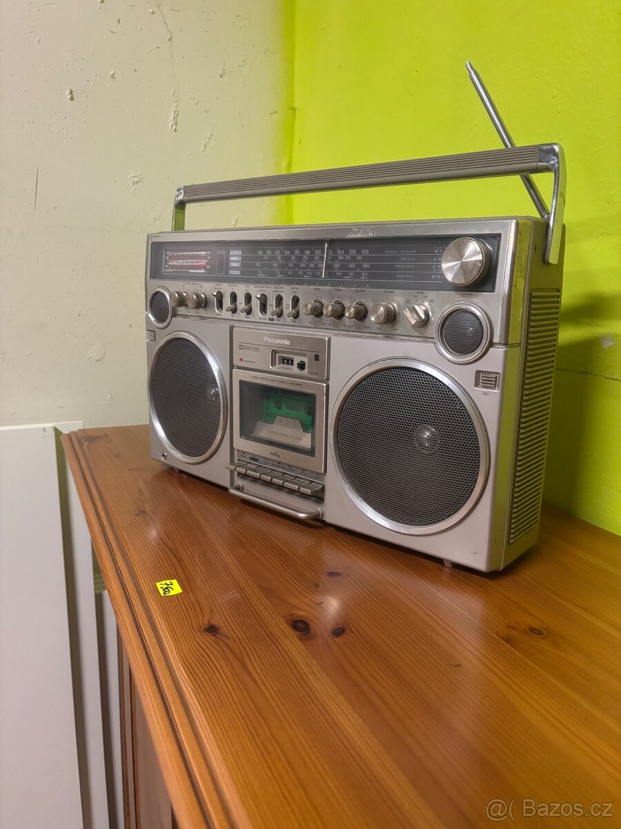 PRODÁM RADIOKAZETÁK PANASONIC RX-5500LS-DOLBY SYSTEM