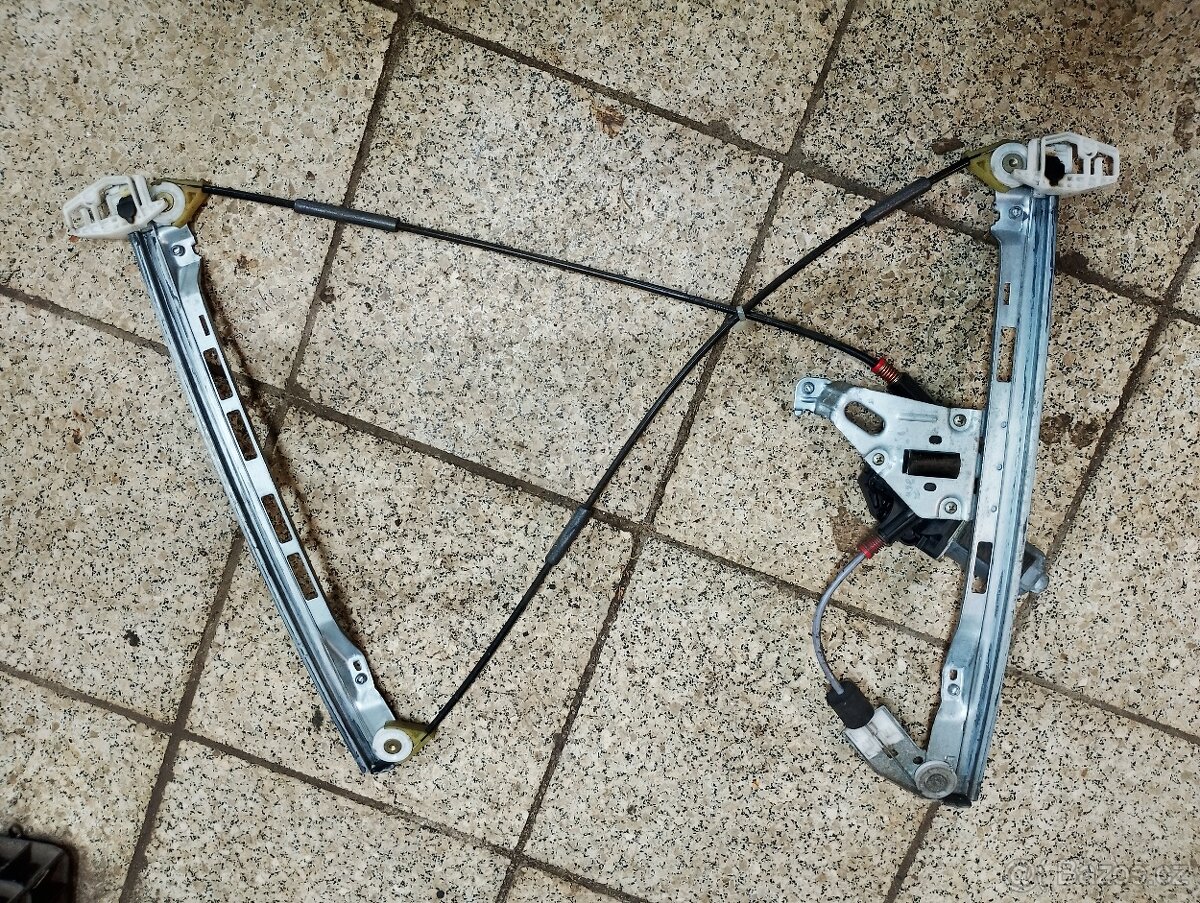 El. stahovačka Peugeot 206