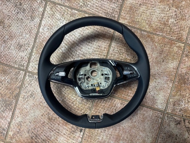 Volant Škoda Octavia 4 - nový