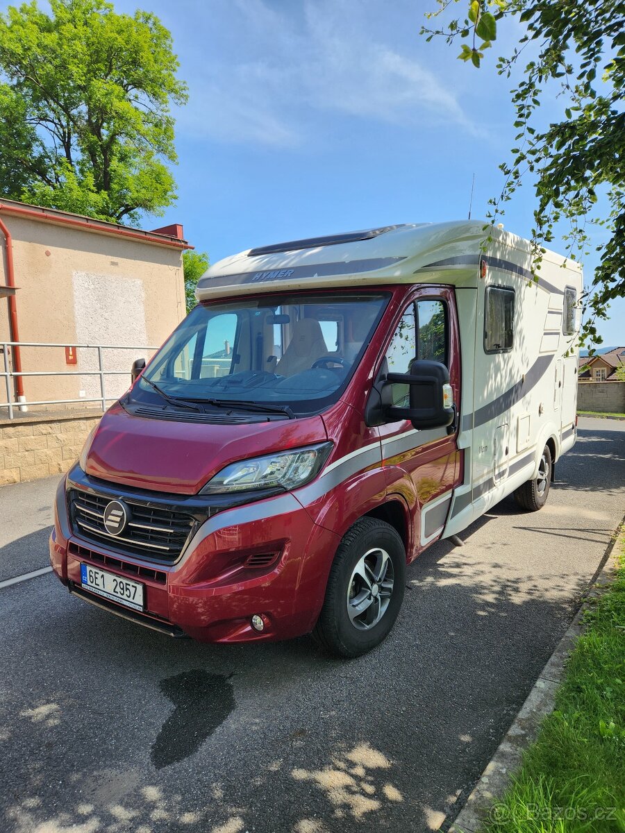 Obytný automobil