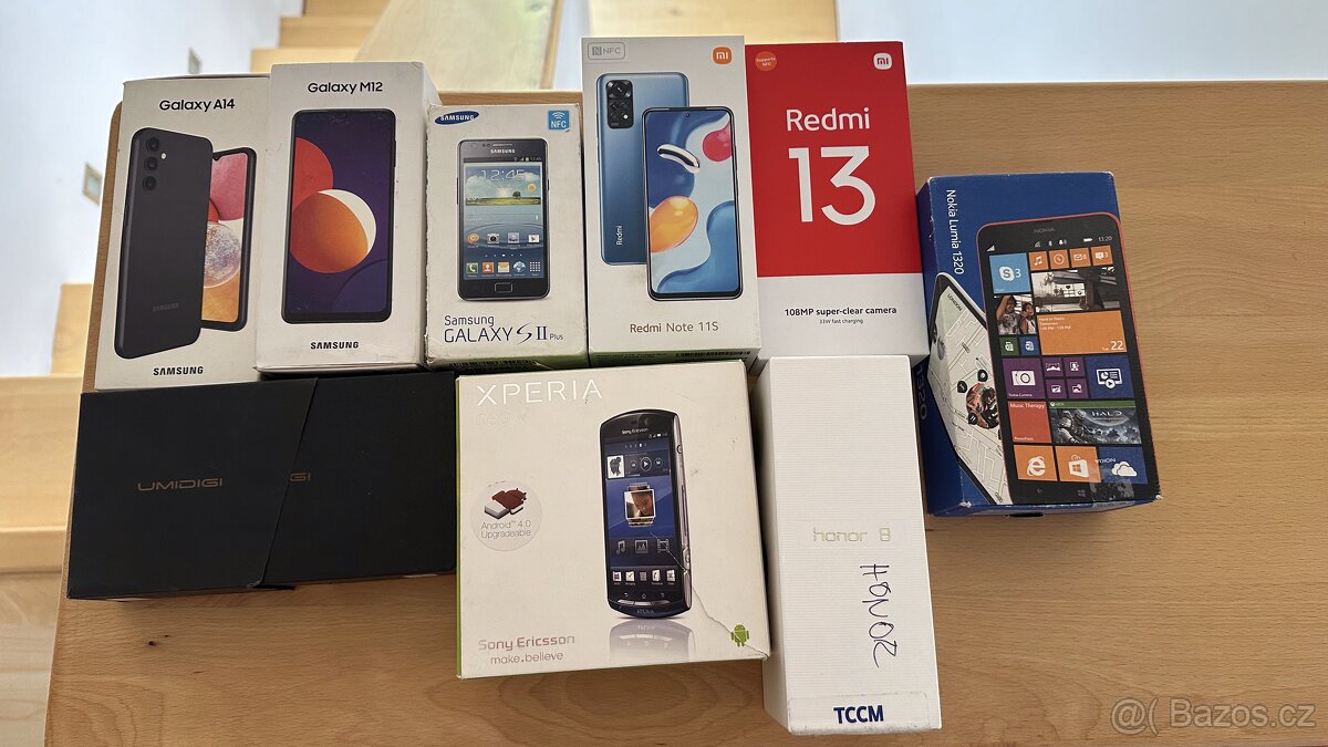 Krabičky od mobilních telefonů