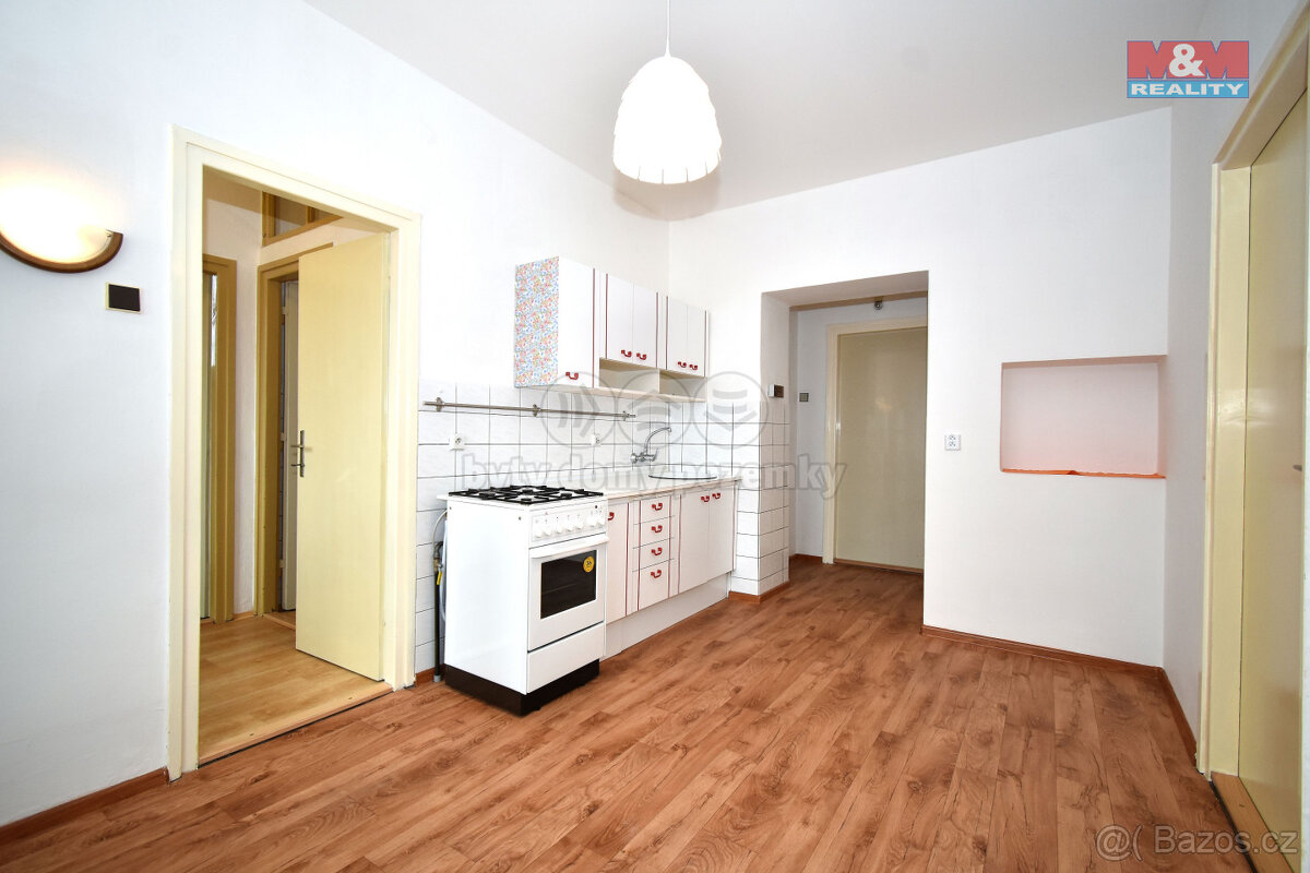 Pronájem bytu 2+1, 48 m², Stará Ves nad O., ul. D. Růži