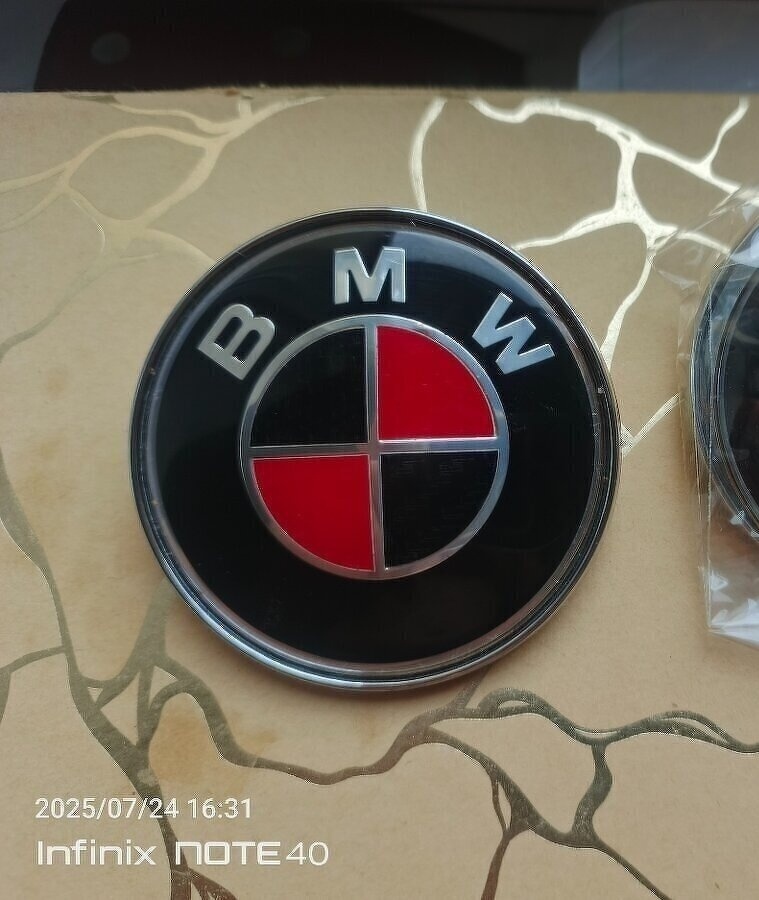 Znak bmw 74 mm