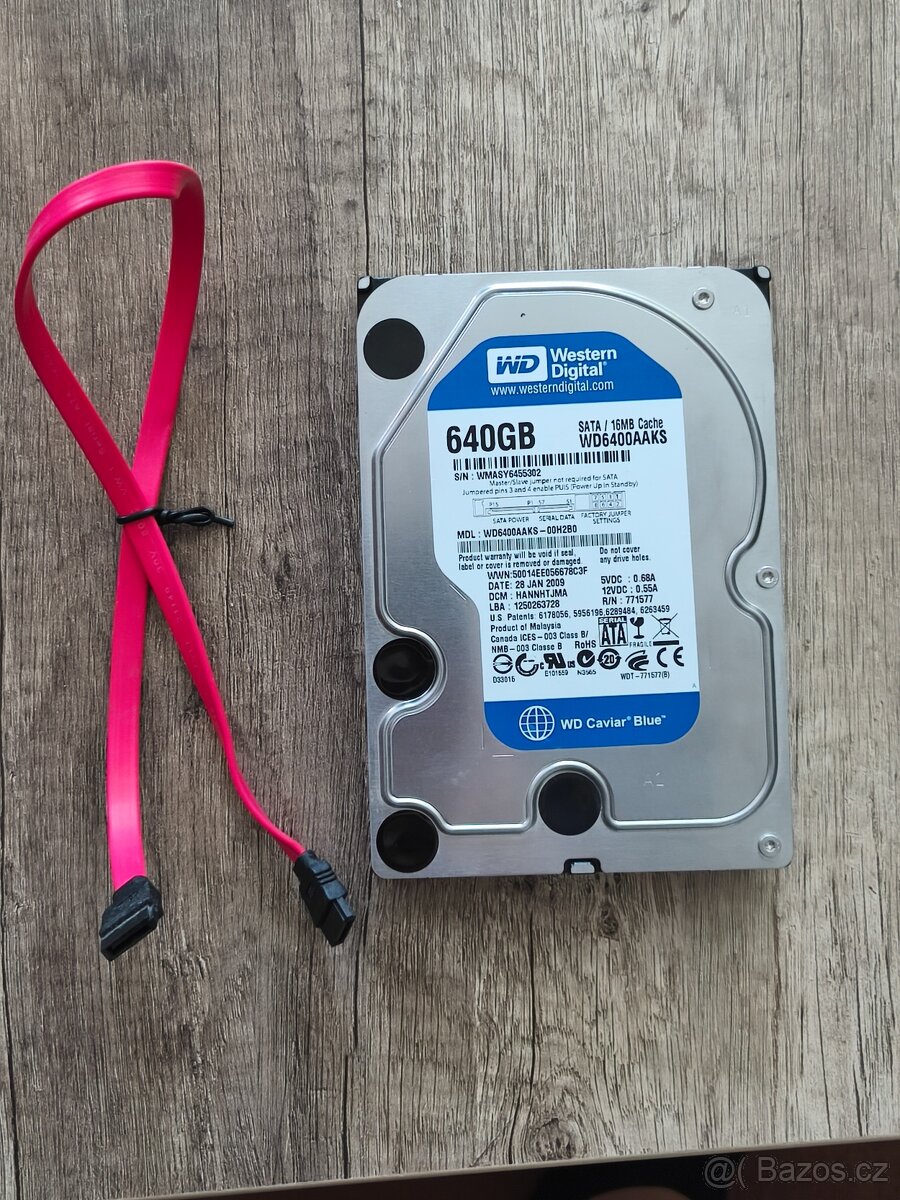 HDD WD BLUE 640GB + SATA III kabel
