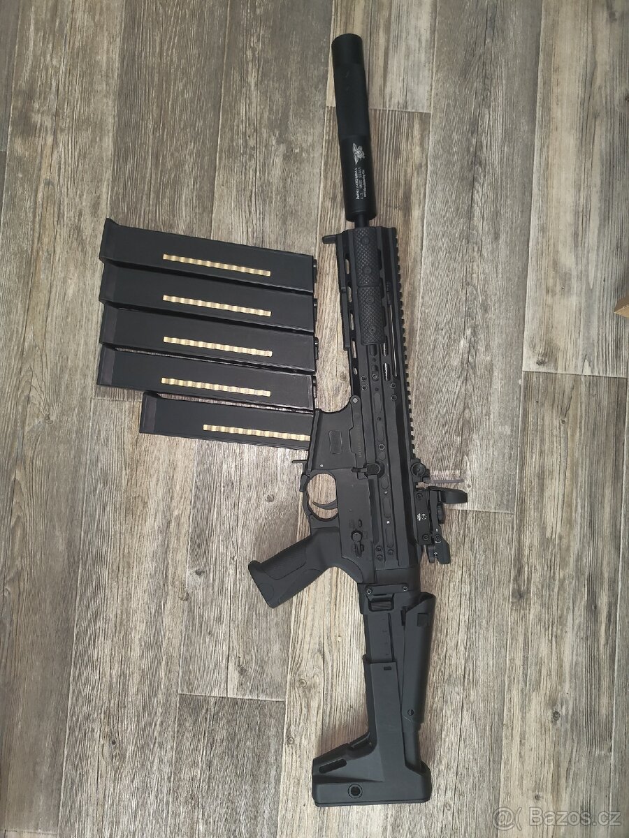 Double Eagle M917G UTR45 a vše co je k němu potřeba