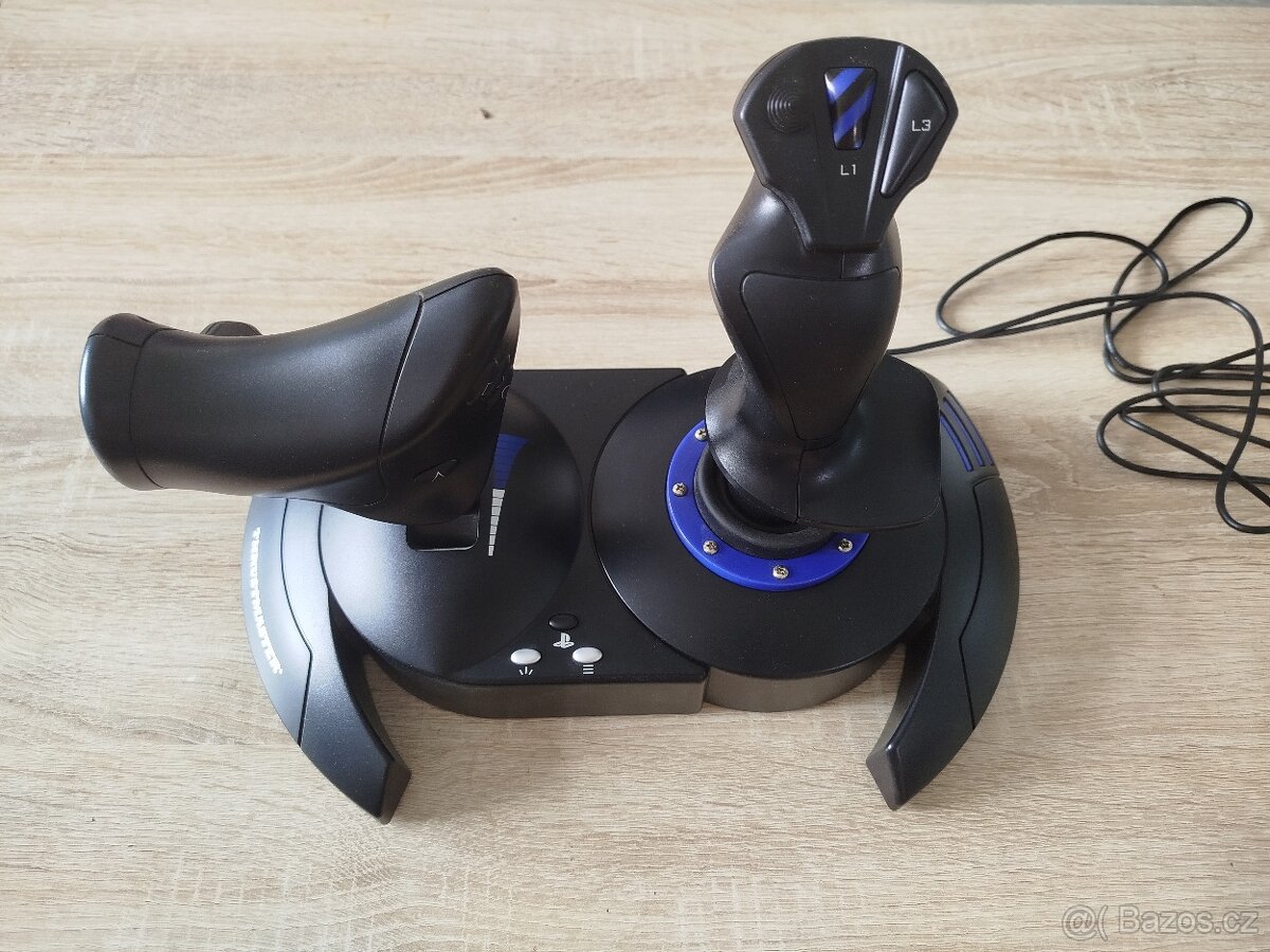 Thrustmaster T-FLIGHT HOTAS 4