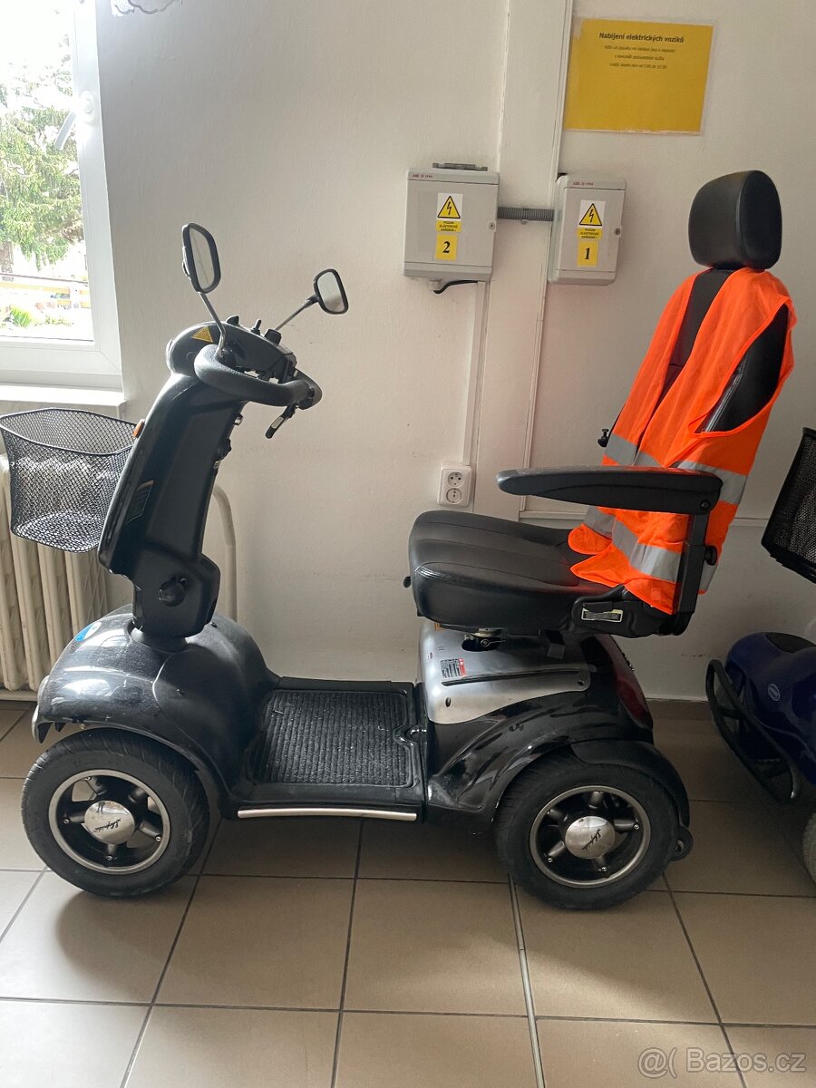 Vozík Shoprider + nové baterie