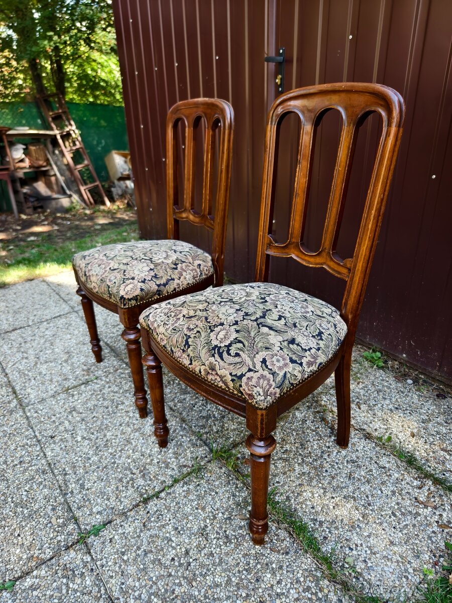 Krásné starožitné pérové židle_cena za kus