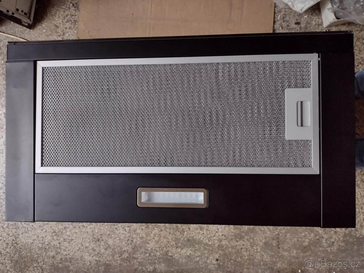 Nový kuchyňský odsávač par - digestoř