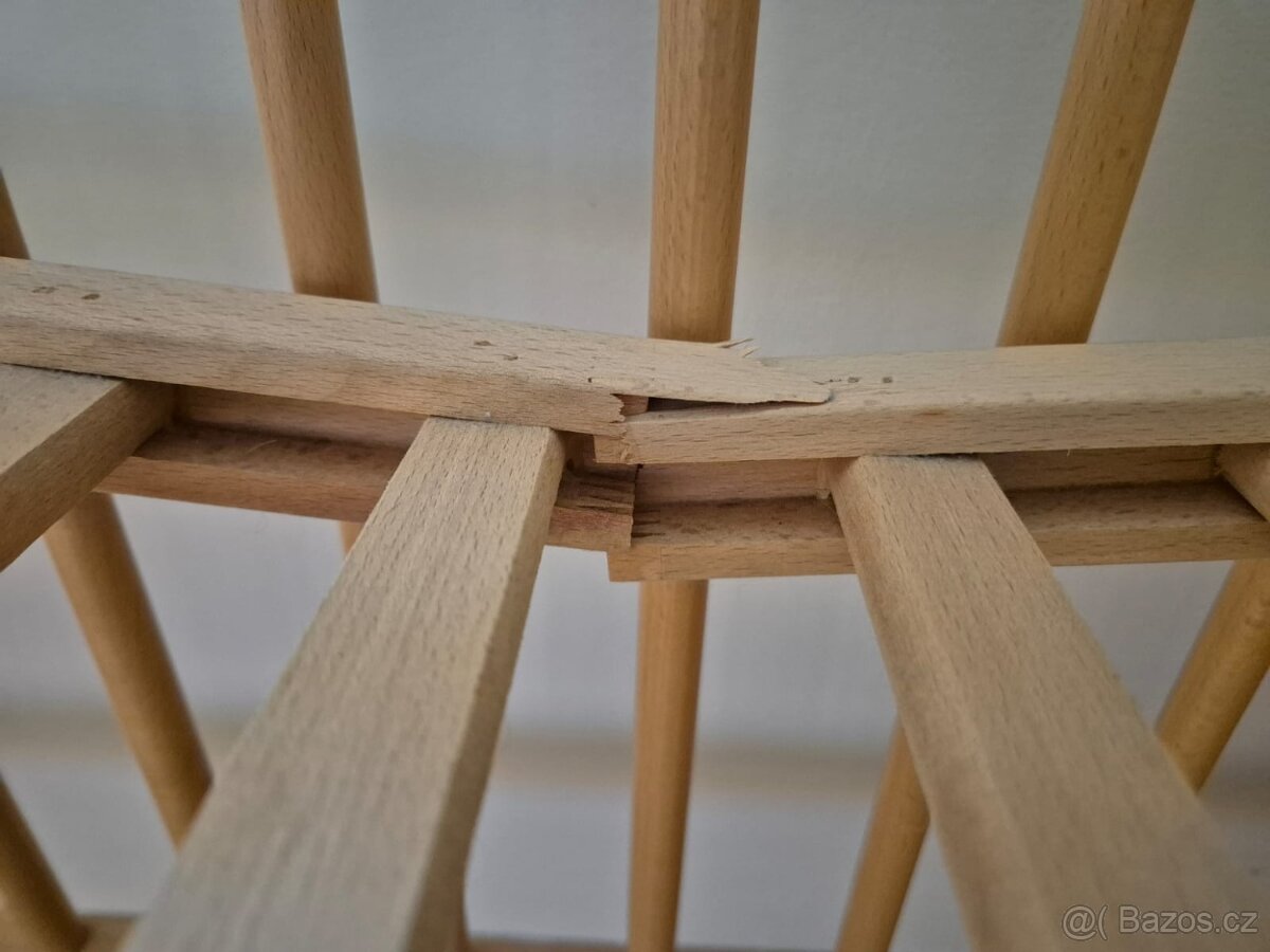 Dětská postýlka + nová matrace