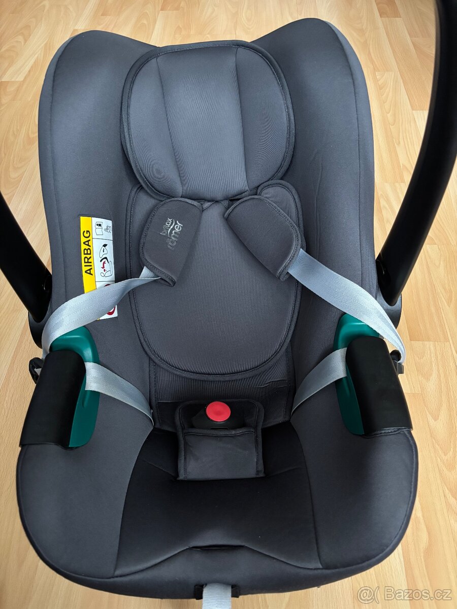 Britax Römer Baby-Safe 3 i-size