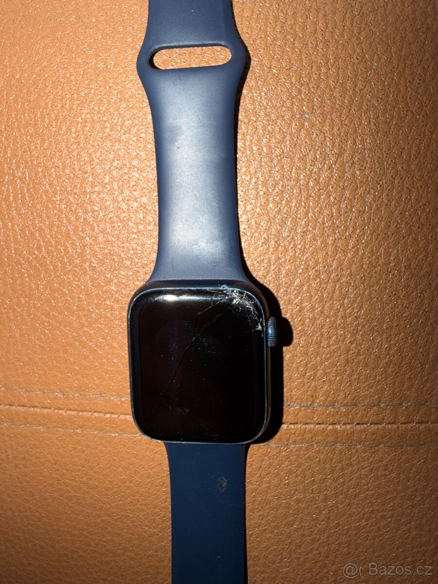PRODÁM APPLE IWATCH SERIES 6 - 44 mm