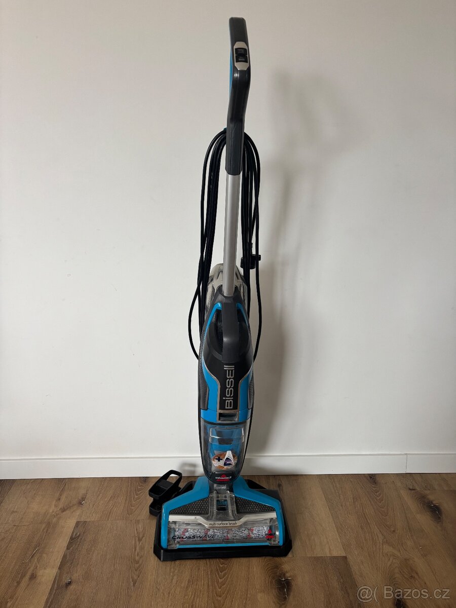 Bisell vysavač pro mokré i suché vysávání
