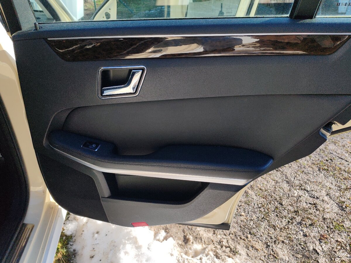 Mercedes-benz E w212 kombi