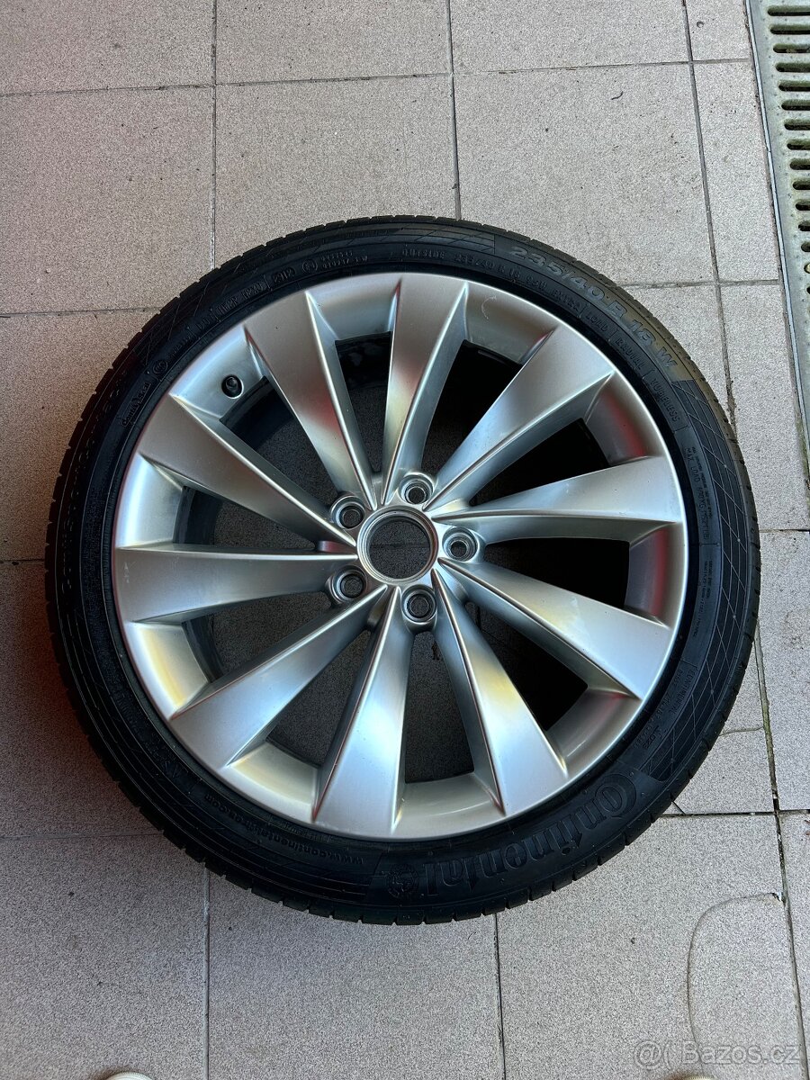 Nove kolo vw passat cc