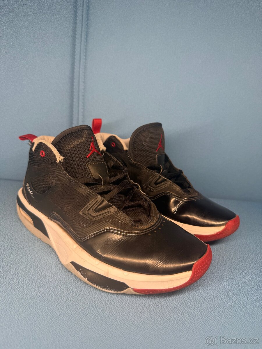 Jordan Loyal 3