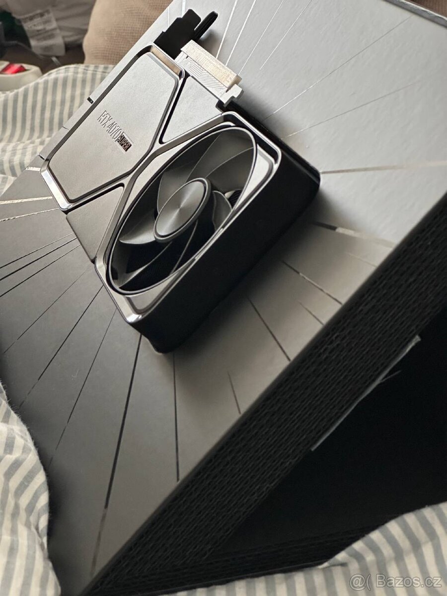 RTX 4070 Super Founders Edition