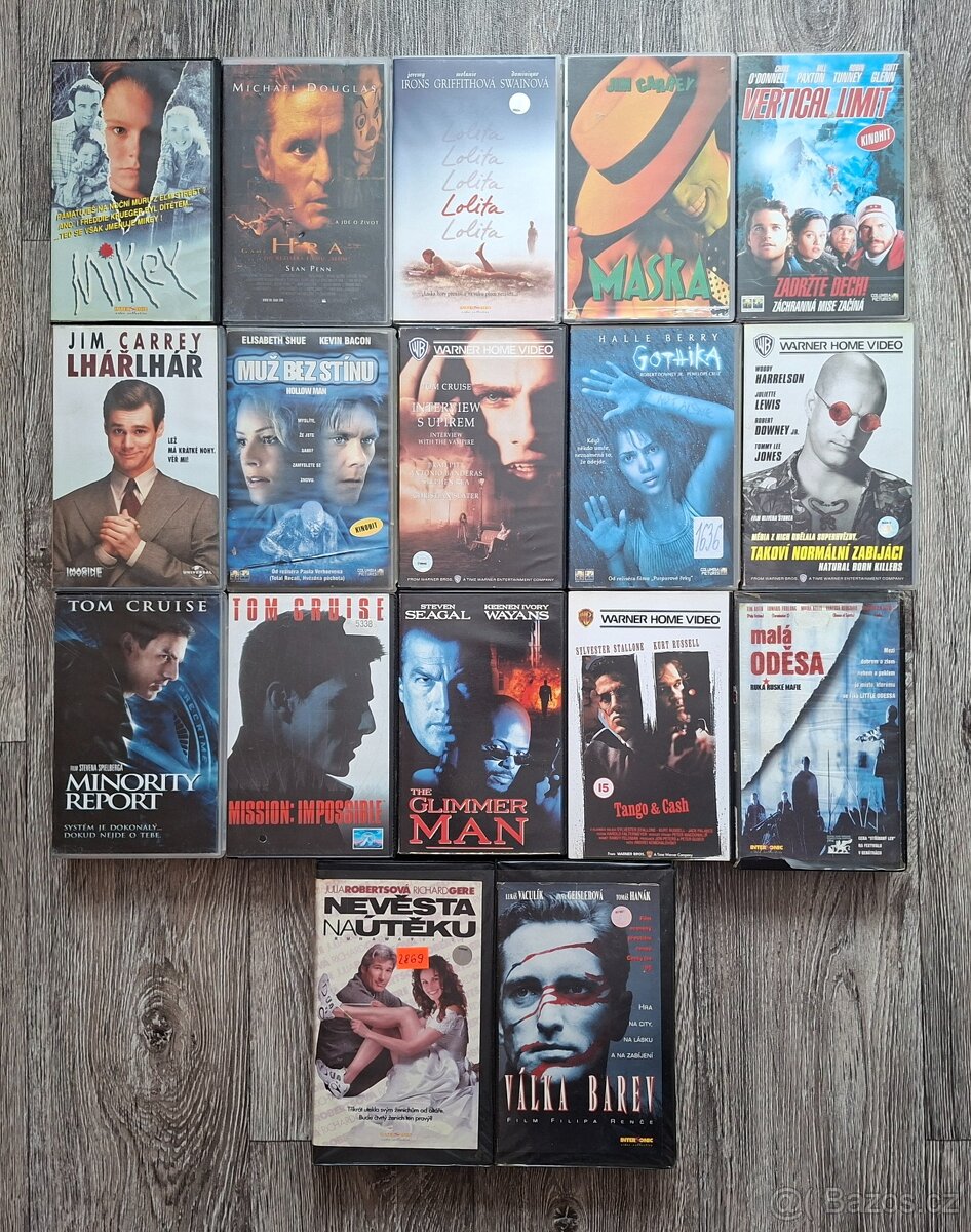 17 x VHS videokazety - MIX