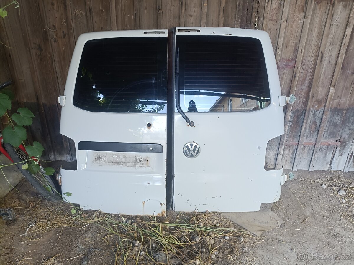 Zadní vrata vw t5