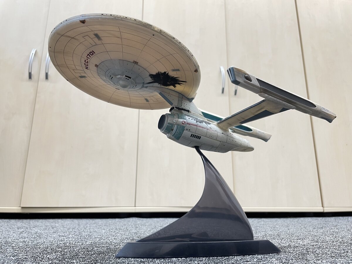 sleva USS Enterprise Diamond Select Khanův hněv