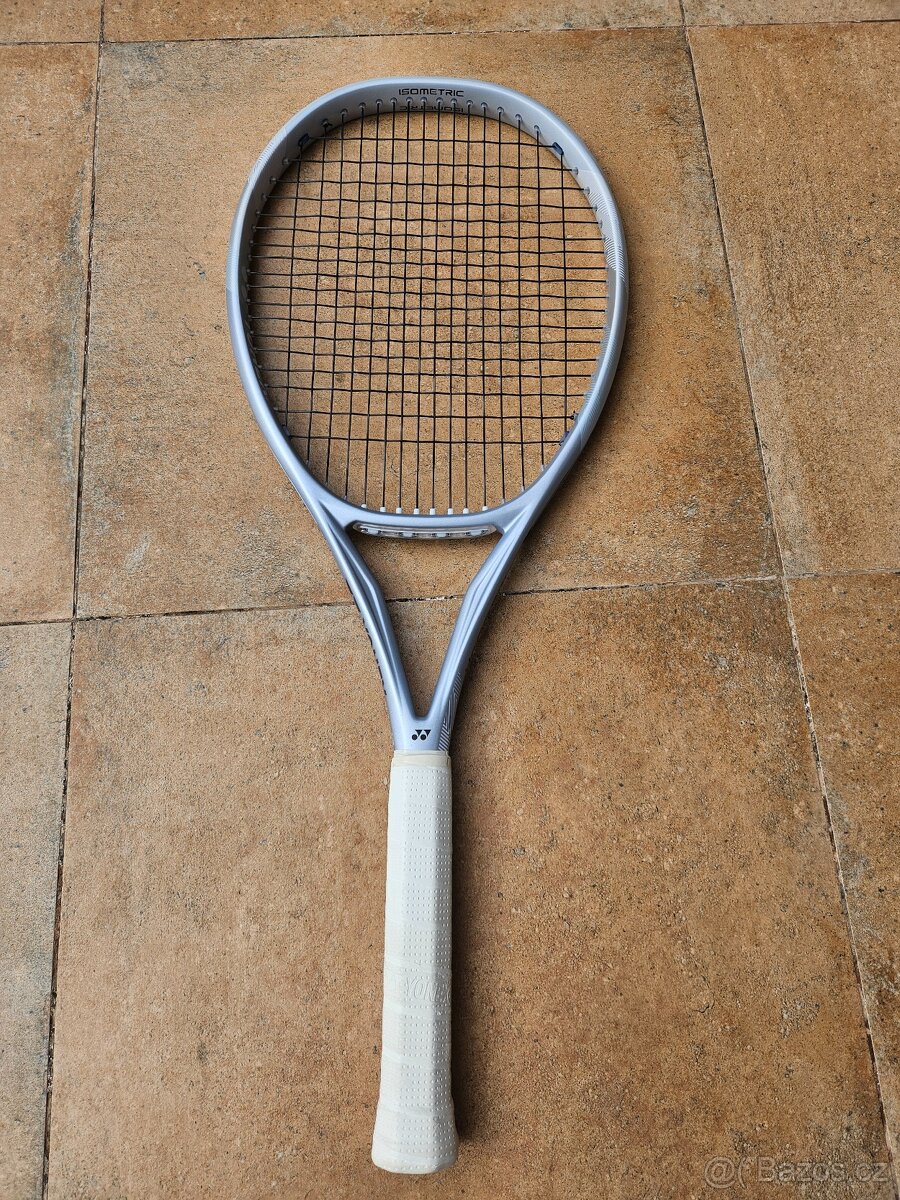 Yonex Muse 100