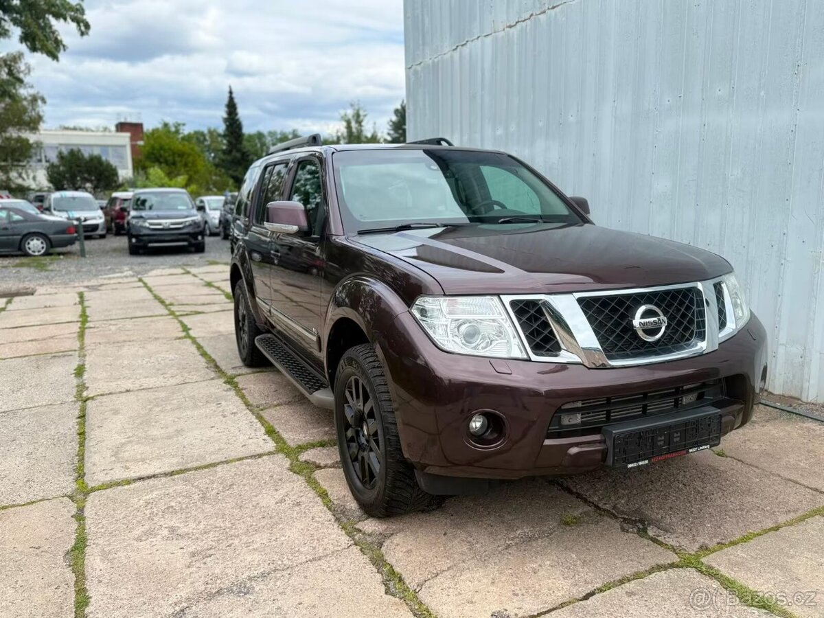Nissan Pathfinder 3.0 dCi LE 170kw